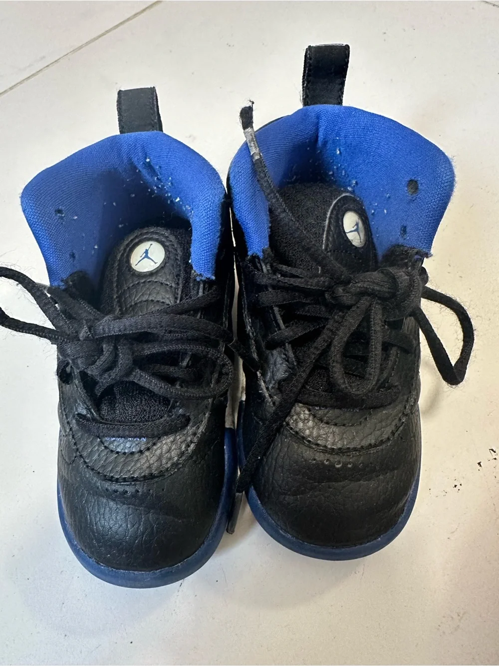 Jordan Kids Sneakers in Black/Blue and White/Red - Twin Pair